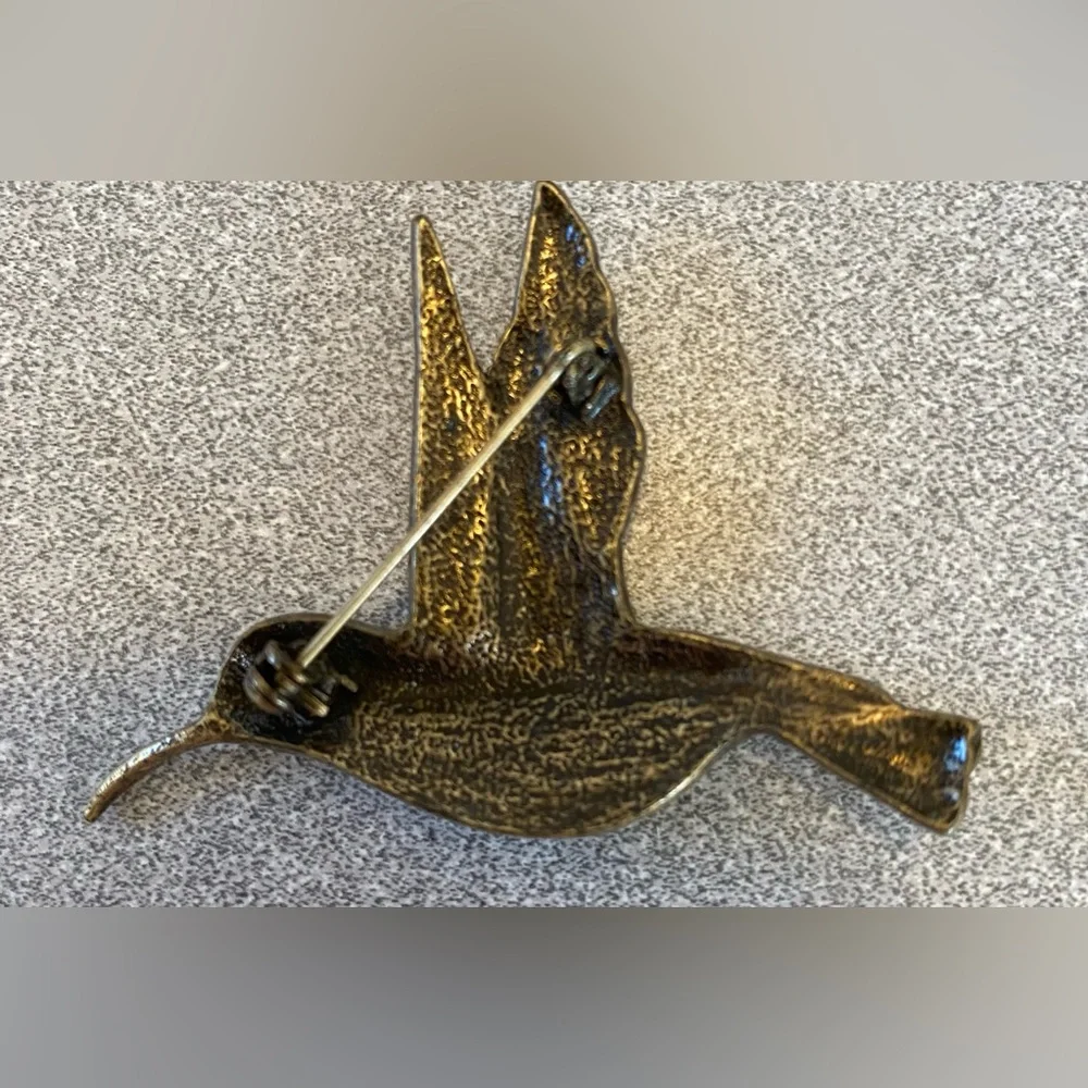 Hummingbird Pin /Brooch - Picture 3 of 5